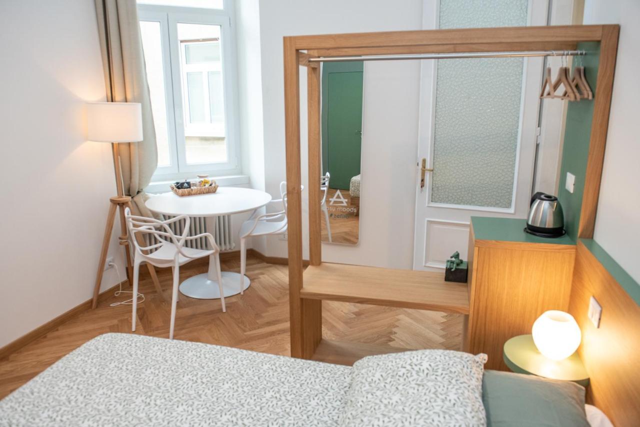 Cosy Moods Hotel Триест Екстериор снимка