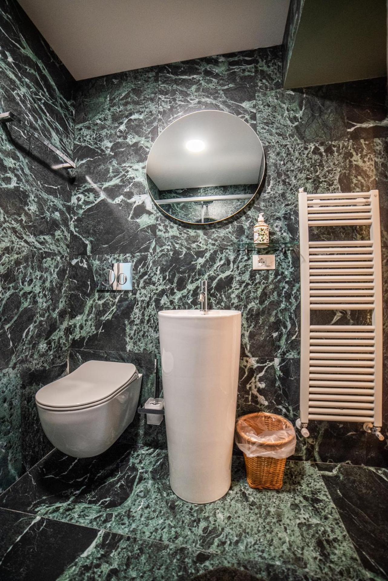 Cosy Moods Hotel Триест Екстериор снимка